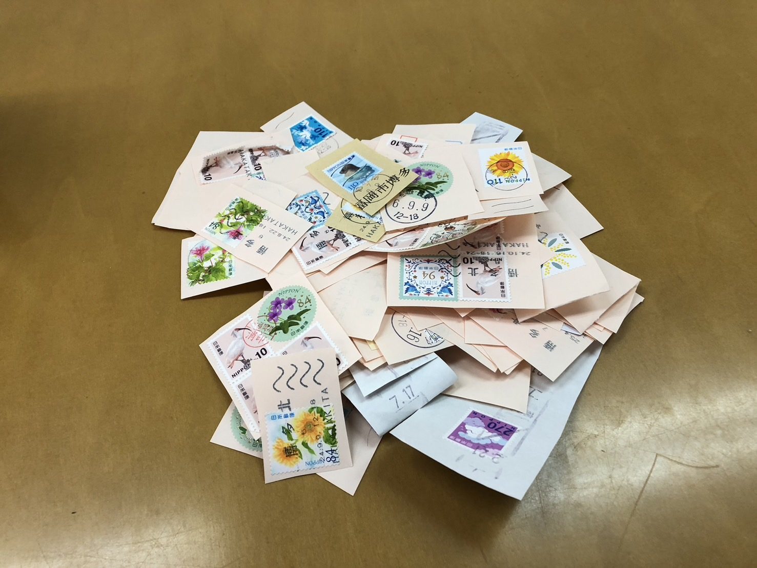 使用済み切手を寄付しました。 | 株式会社ジャパン保険サポート - 福岡